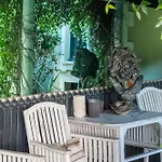 海沃尔城镇酒店 4*