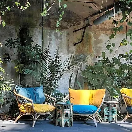 D'hiver Hotel